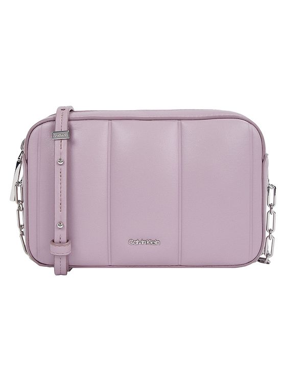 Calvin Klein Line Quilt Skuldertaske 19.5 cm Calvin Klein Line Quilt Skuldertaske 19.5 cm