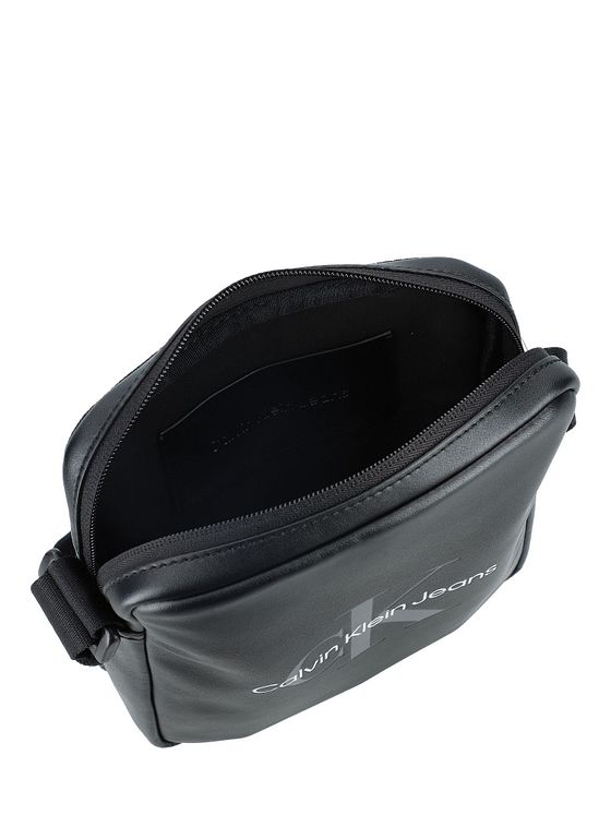 Calvin Klein Jeans Monogram Soft Skuldertaske 18.5 cm
