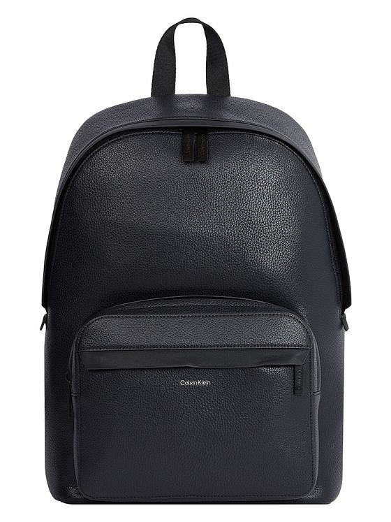 Calvin Klein CK Must Päiväreppu 41 cm Calvin Klein CK Must Päiväreppu 41 cm