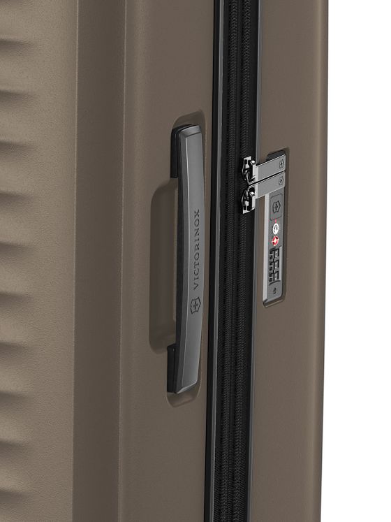 Victorinox Airox Advanced 4 kolečka Vozík M 69 cm s roztažitelným záhybem