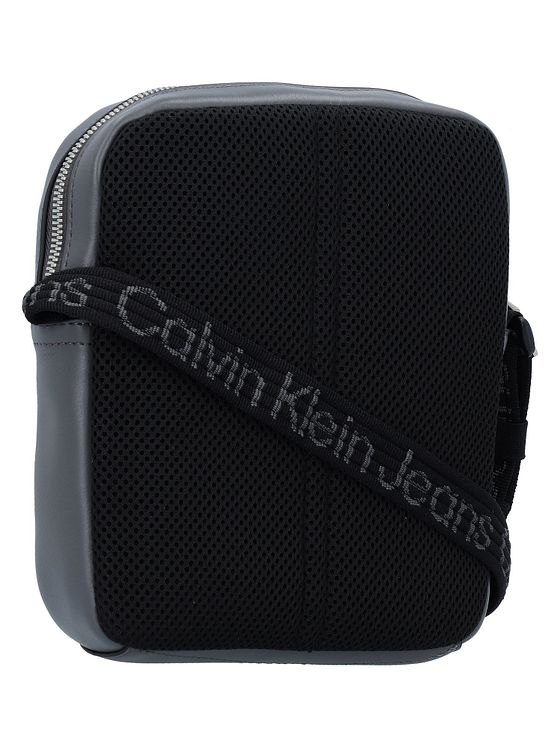 Calvin Klein Jeans Ultralight Skuldertaske 18 cm Calvin Klein Jeans Ultralight Skuldertaske 18 cm