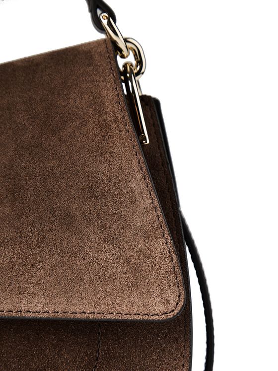 Furla Flow Skuldertaske M Læder 26 cm Furla Flow Skuldertaske M Læder 26 cm