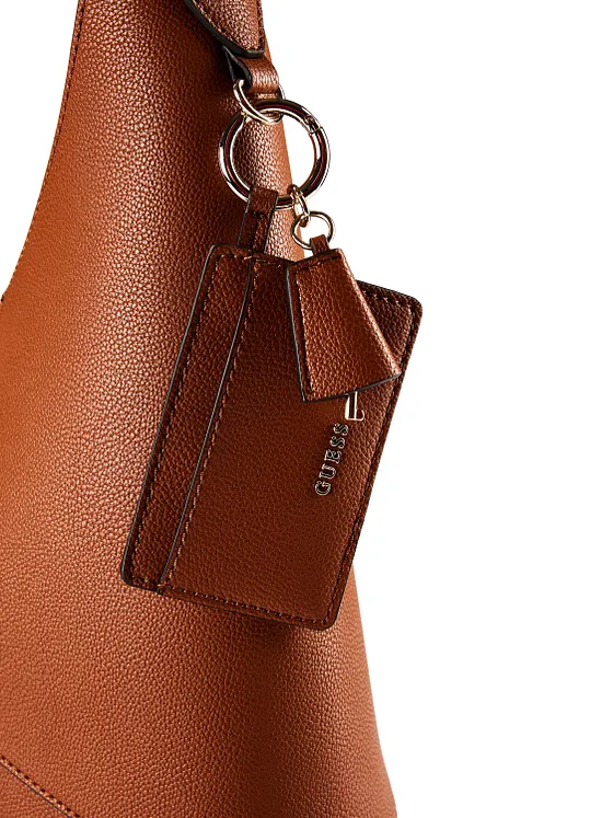 Guess Darcy Axelremsväska 40 cm Guess Darcy Axelremsväska 40 cm