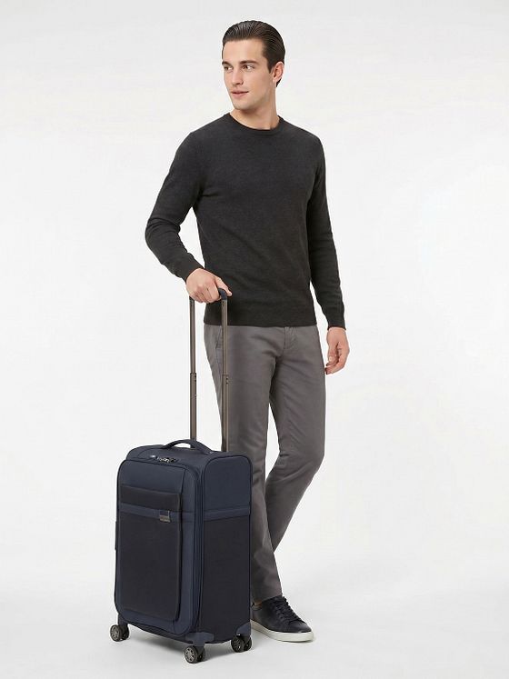 Samsonite Airea 4-hjulig Handbagageväska 55 cm med expansionsveck Samsonite Airea 4-hjulig Handbagageväska 55 cm med expansionsveck