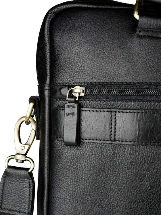 bugatti Ryan Dokumenttaske Læder 39 cm Laptoprum