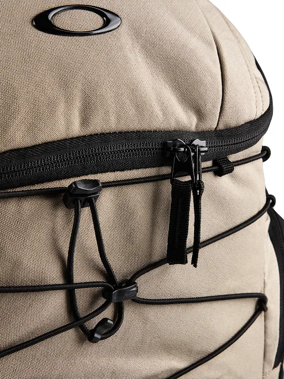 Oakley Enduro 30 L Daypack 51 cm Laptopfack Oakley Enduro 30 L Daypack 51 cm Laptopfack