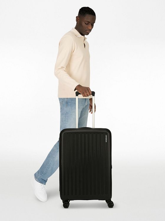 American Tourister Rejoy 4 hjul Trolley 68 cm American Tourister Rejoy 4 hjul Trolley 68 cm