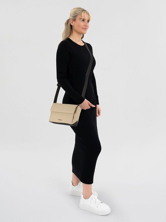 Calvin Klein CK Origami Skuldertaske 24 cm