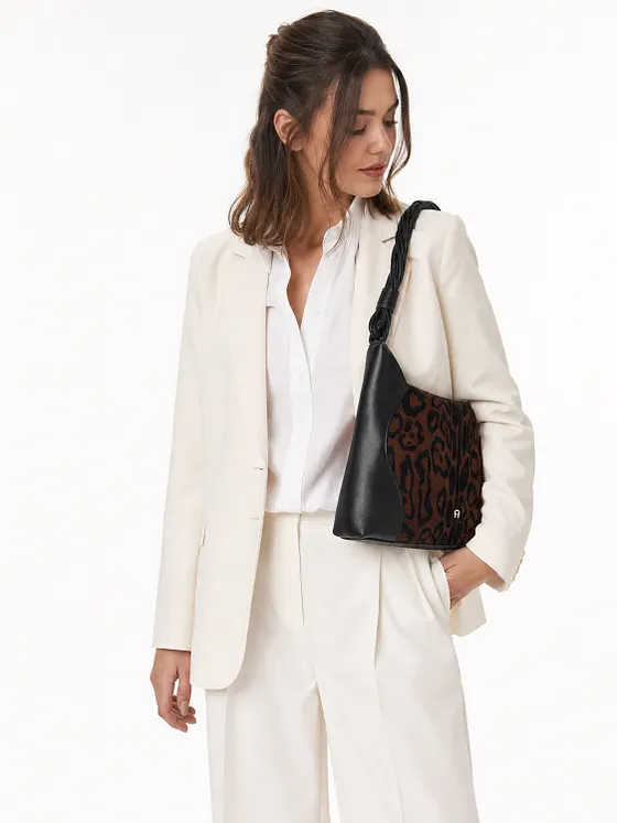 AIGNER Giara Axelväska Läder 33 cm
