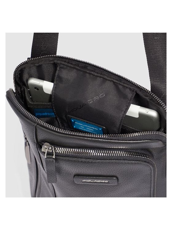 Piquadro Modus Skuldertaske Læder 22 cm