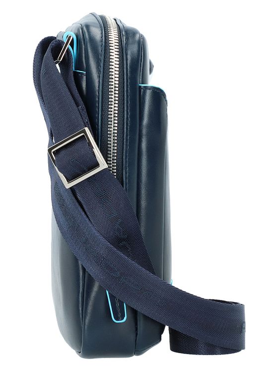 Piquadro Blå firkantet skuldertaske i læder 22 cm Piquadro Blå firkantet skuldertaske i læder 22 cm