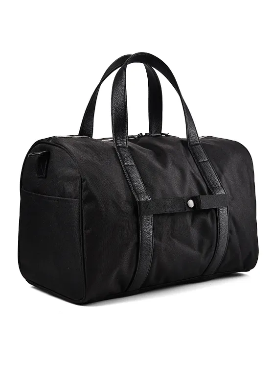 Herschel Novel Weekendväska 42 cm Herschel Novel Weekendväska 42 cm