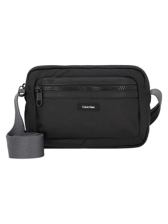 Calvin Klein CK Elevated Skuldertaske 22 cm