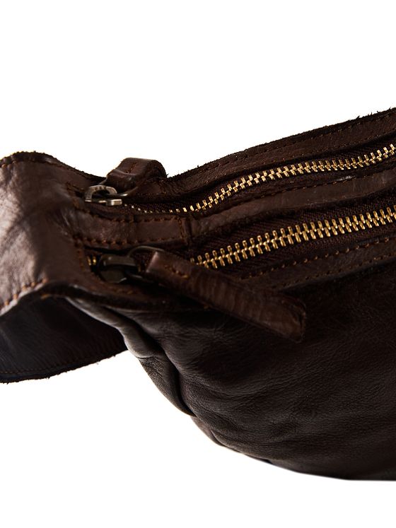 Harold's Submarine Skuldertaske M Læder 33 cm Harold's Submarine Skuldertaske M Læder 33 cm