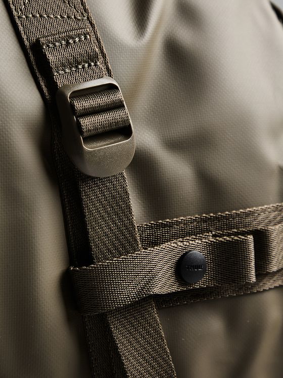 Thule Chasm 90 Viikonloppumatkalaukku L 74 cm