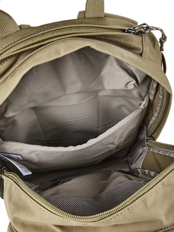 Fjällräven Övik Räven 20 Denní batoh 46 cm Kapsa na notebook