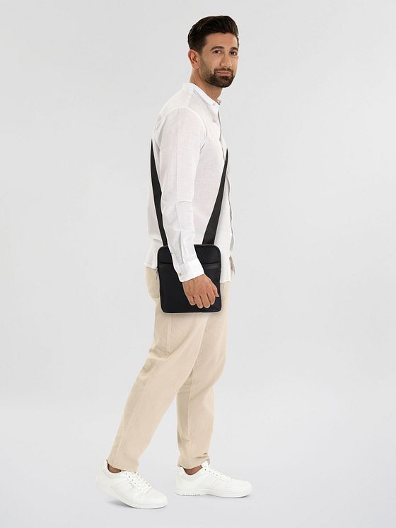 Guess Milano Skuldertaske 19 cm