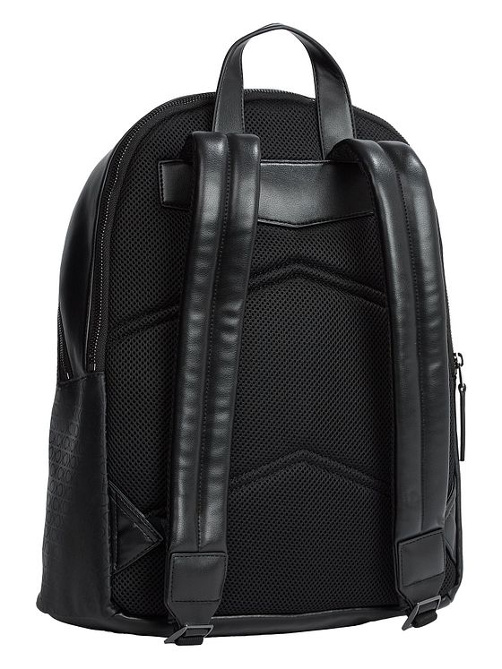Calvin Klein CK Sleek Daypack 40 cm Laptoprum Calvin Klein CK Sleek Daypack 40 cm Laptoprum