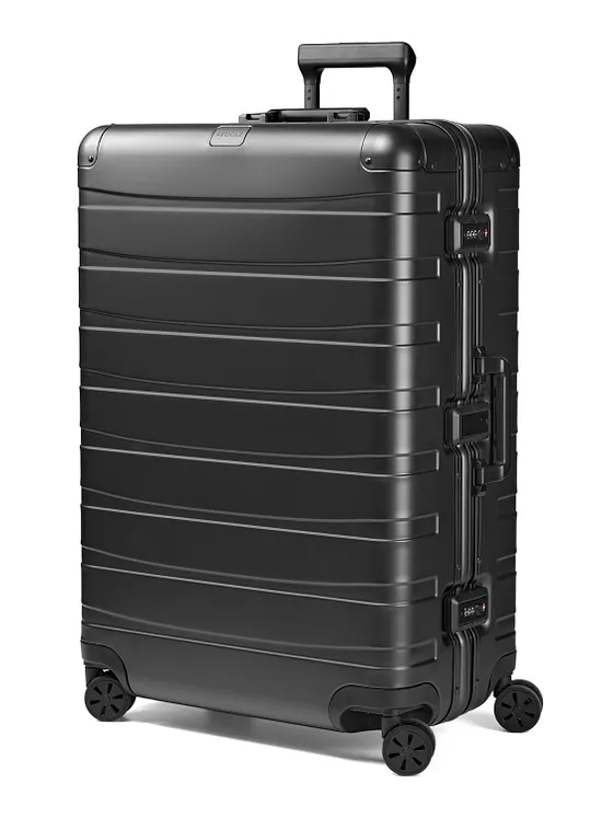 Redolz Pro Alumiini 4-pyöräinen vetolaukku L, alumiini, 77 cm Redolz Pro Alumiini 4-pyöräinen vetolaukku L, alumiini, 77 cm