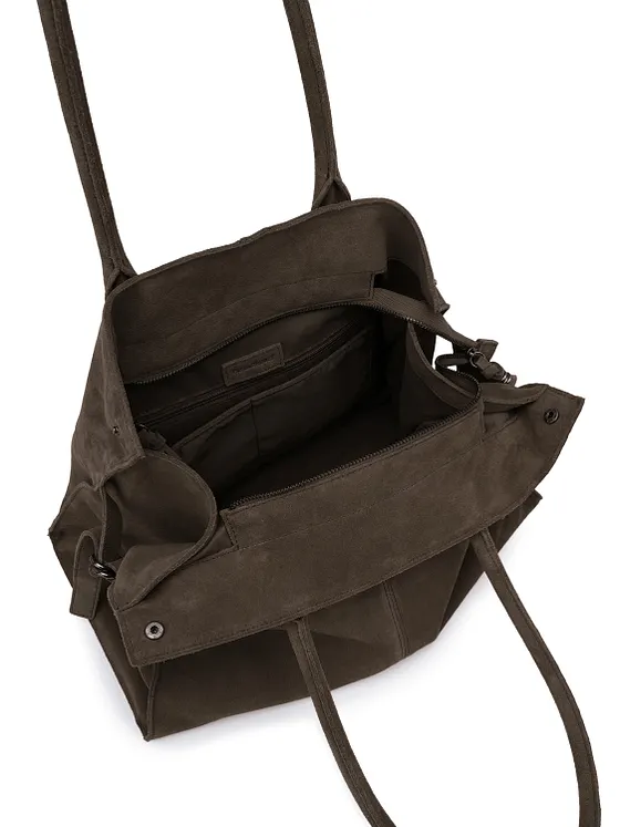 FredsBruder Softly Skuldertaske Læder 40 cm FredsBruder Softly Skuldertaske Læder 40 cm