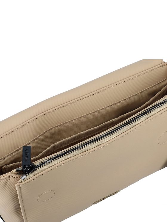 Calvin Klein CK Origami Skuldertaske 24 cm