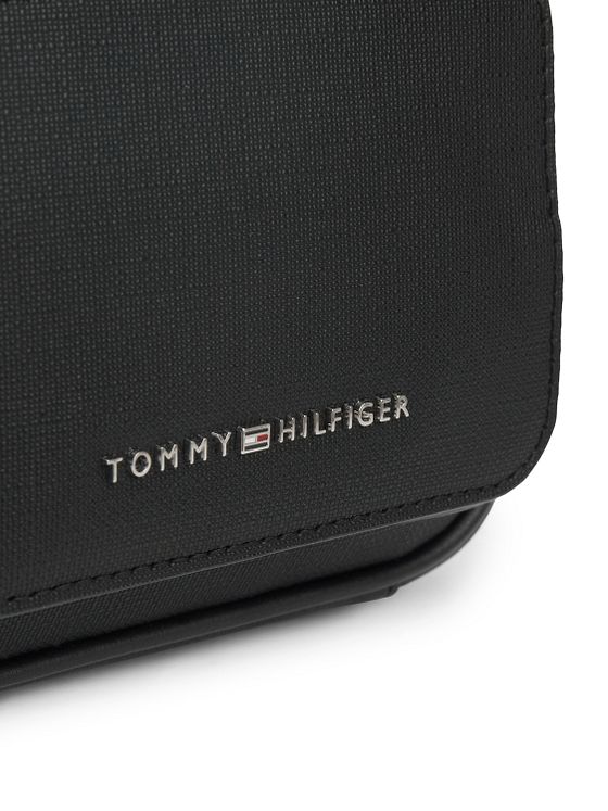 Tommy Hilfiger TH Business Miesten laukku 28 cm Tommy Hilfiger TH Business Miesten laukku 28 cm