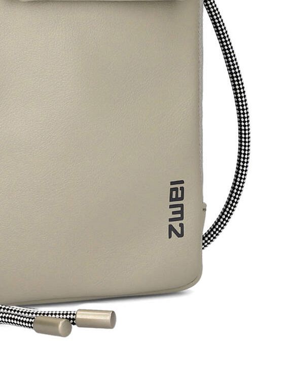 Zwei Mademoiselle.M Mobil-etui 10 cm