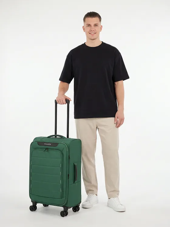 Travelite Skaii 4-hjulet Kuffert M 67 cm Travelite Skaii 4-hjulet Kuffert M 67 cm