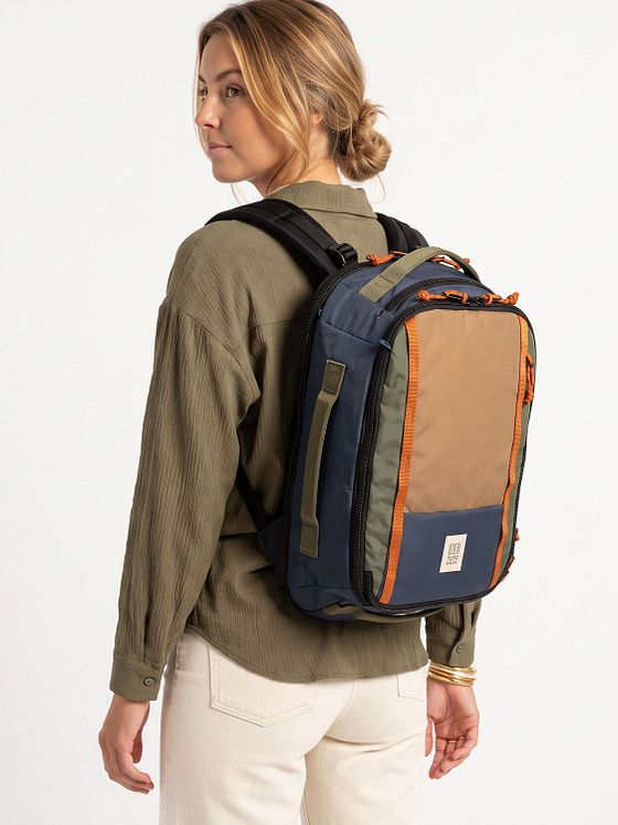 Topo Designs Global-matkarinkka, 48 cm, kannettavan tietokoneen lokero Topo Designs Global-matkarinkka, 48 cm, kannettavan tietokoneen lokero