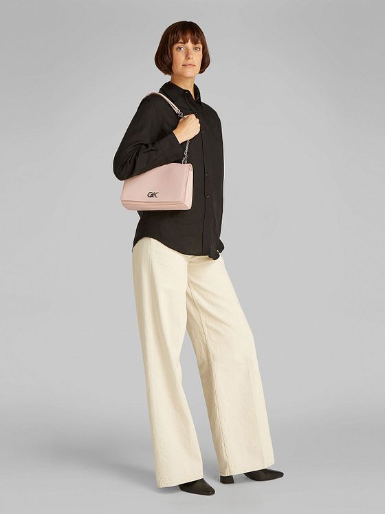 Calvin Klein Re-Lock Skuldertaske 25 cm