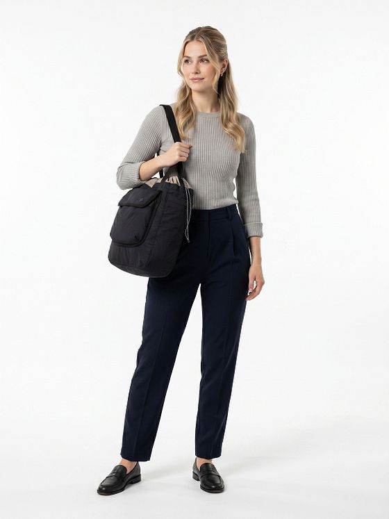 Bellroy Cinch Bucket bag 37 cm Bellroy Cinch Bucket bag 37 cm