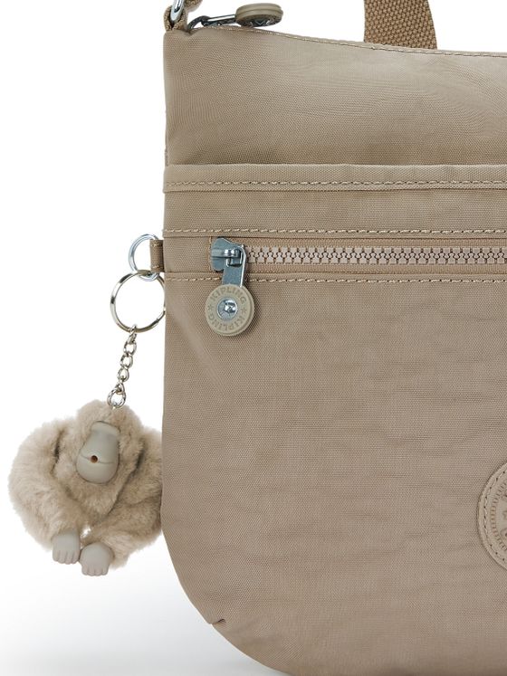 Kipling Basic Arto Skuldertaske 29 cm Kipling Basic Arto Skuldertaske 29 cm