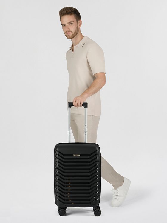 Benzi 5820 4 hjul Kabinetrolley 55 cm Benzi 5820 4 hjul Kabinetrolley 55 cm