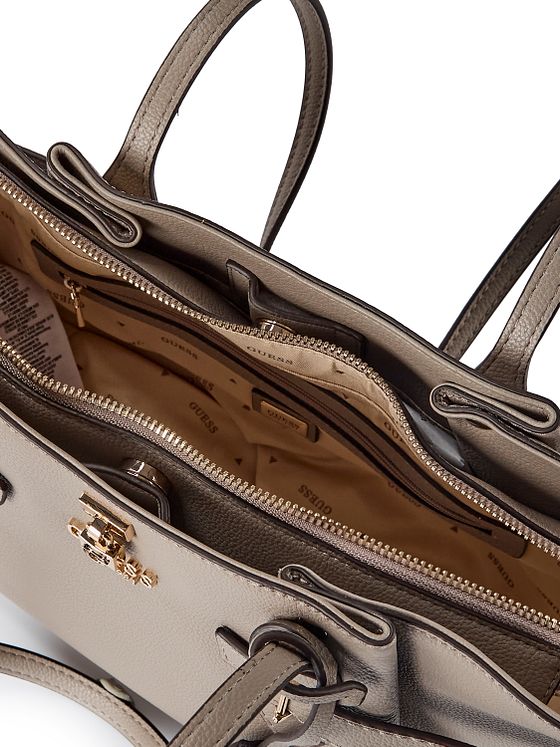 Guess Yesba Skuldertaske 40 cm Guess Yesba Skuldertaske 40 cm