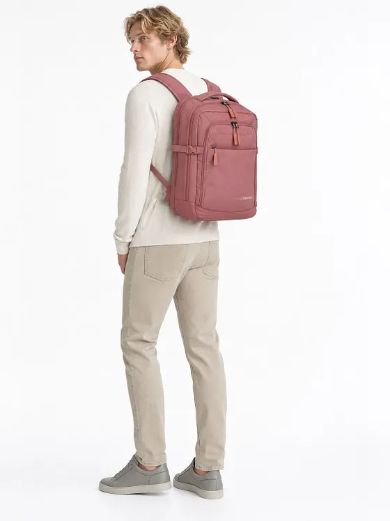 Travelite Kick Off Daypack 40 cm Laptoprum