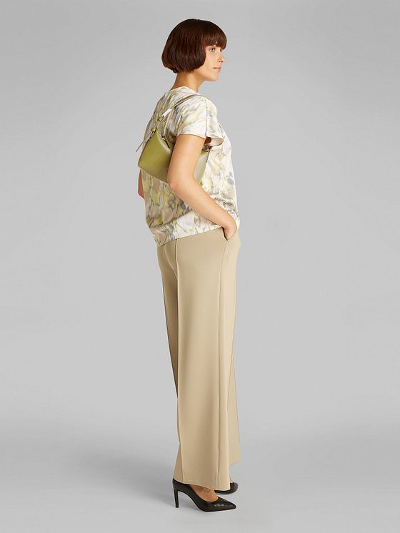 Calvin Klein Brace Skuldertaske 22 cm