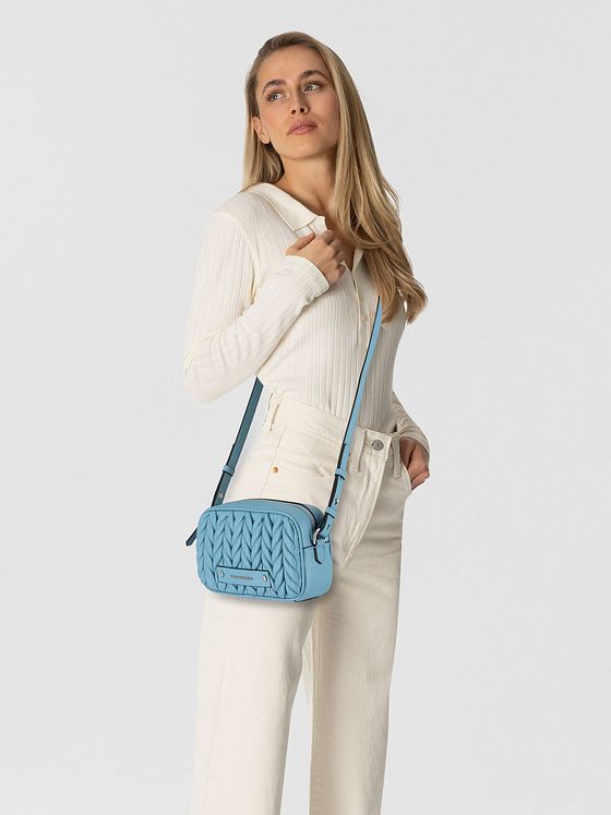 Karl Lagerfeld Weave Skuldertaske 22 cm Karl Lagerfeld Weave Skuldertaske 22 cm