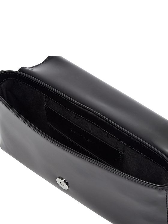 Calvin Klein CK Must Skuldertaske 27 cm