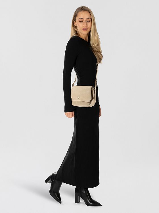 Boss Beyond Skuldertaske S Læder 28 cm Boss Beyond Skuldertaske S Læder 28 cm