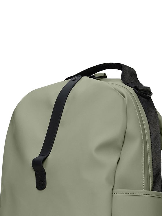 Rains Essential Daypack 41 cm Laptoprum Rains Essential Daypack 41 cm Laptoprum