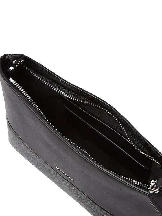 Calvin Klein CK Mixmedia Taška přes rameno 23 cm