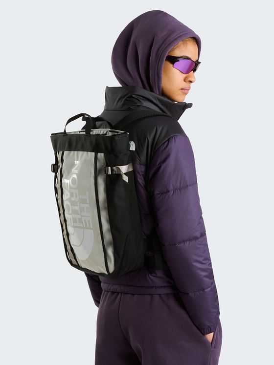 The North Face Base Camp Daypack 41 cm Laptoprum The North Face Base Camp Daypack 41 cm Laptoprum