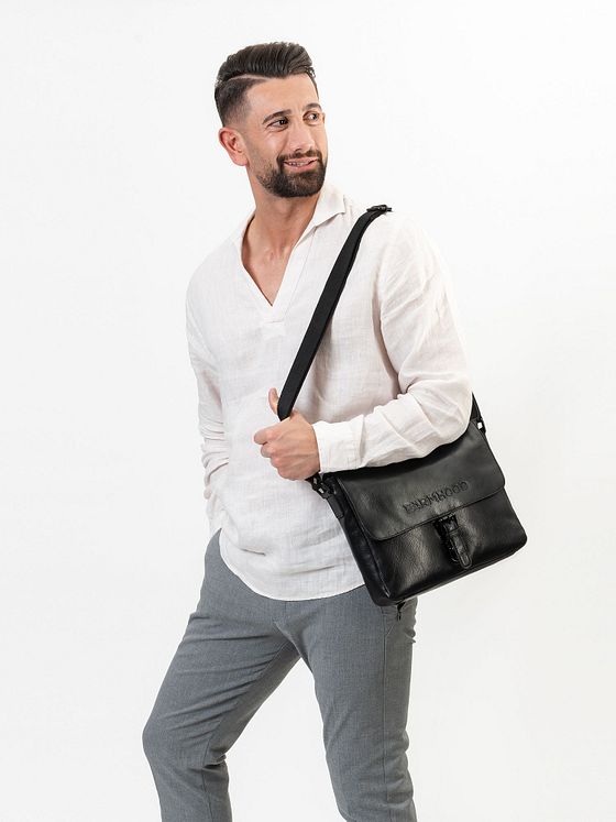 Farmhood Memphis Dokumenttaske Messenger Læder 32 cm Farmhood Memphis Dokumenttaske Messenger Læder 32 cm