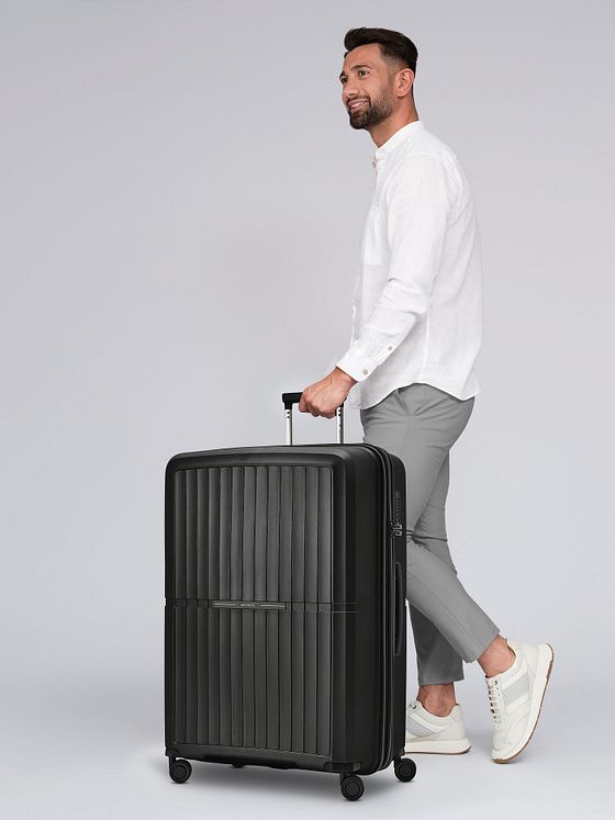 Pactastic Collection 01 4 hjul Trolley L 76 cm med strækfold Pactastic Collection 01 4 hjul Trolley L 76 cm med strækfold