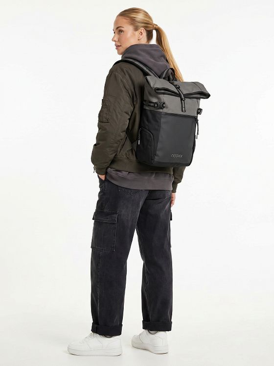 Neoxx Iconic Daypack S 48 cm Laptoprum Neoxx Iconic Daypack S 48 cm Laptoprum
