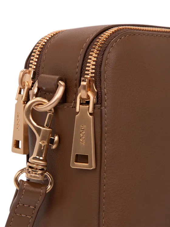 Joop! Sofisticato 1.0 Susan Crossbody taske Læder 22 cm Joop! Sofisticato 1.0 Susan Crossbody taske Læder 22 cm