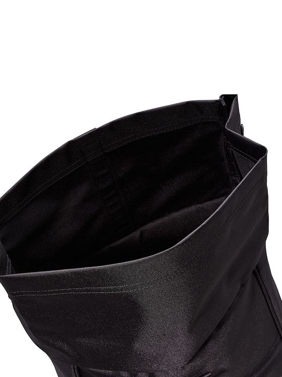 Calvin Klein Jeans Sport Essentials Daypack 28 cm Laptoprum Calvin Klein Jeans Sport Essentials Daypack 28 cm Laptoprum