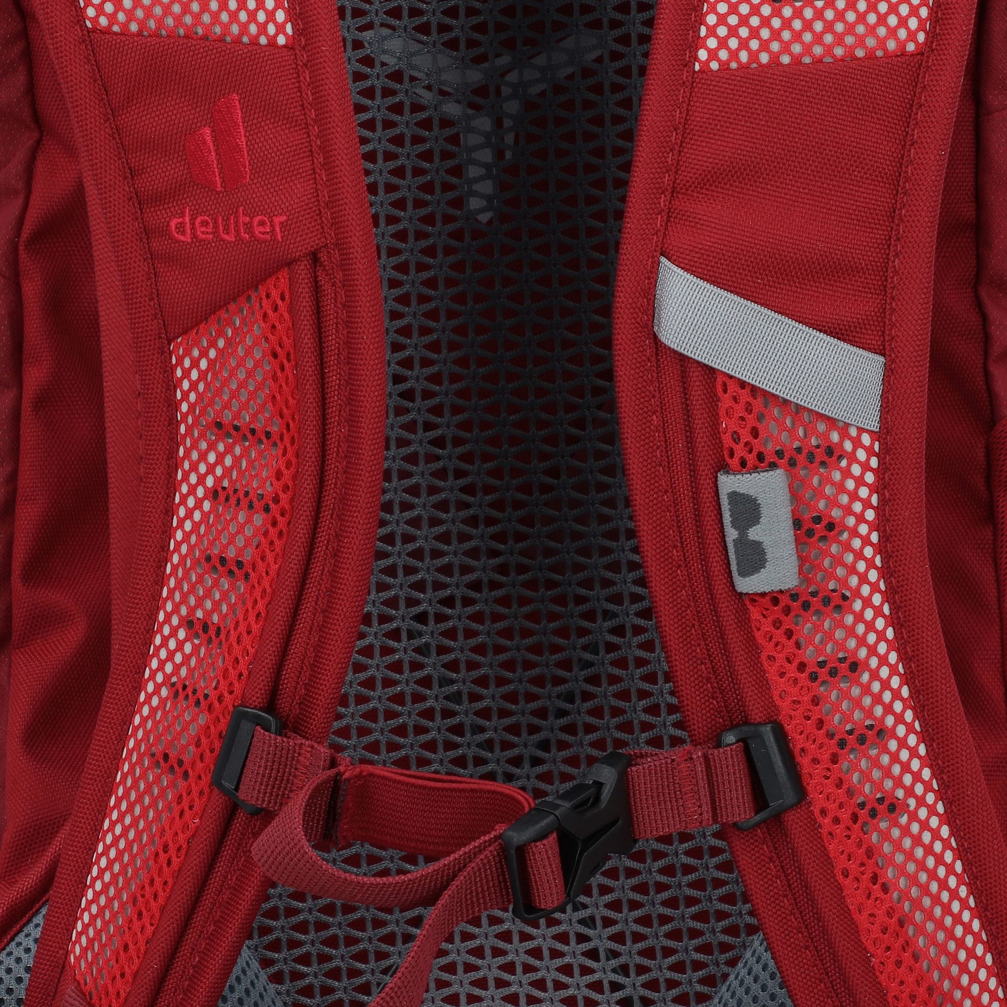TAS034720_4