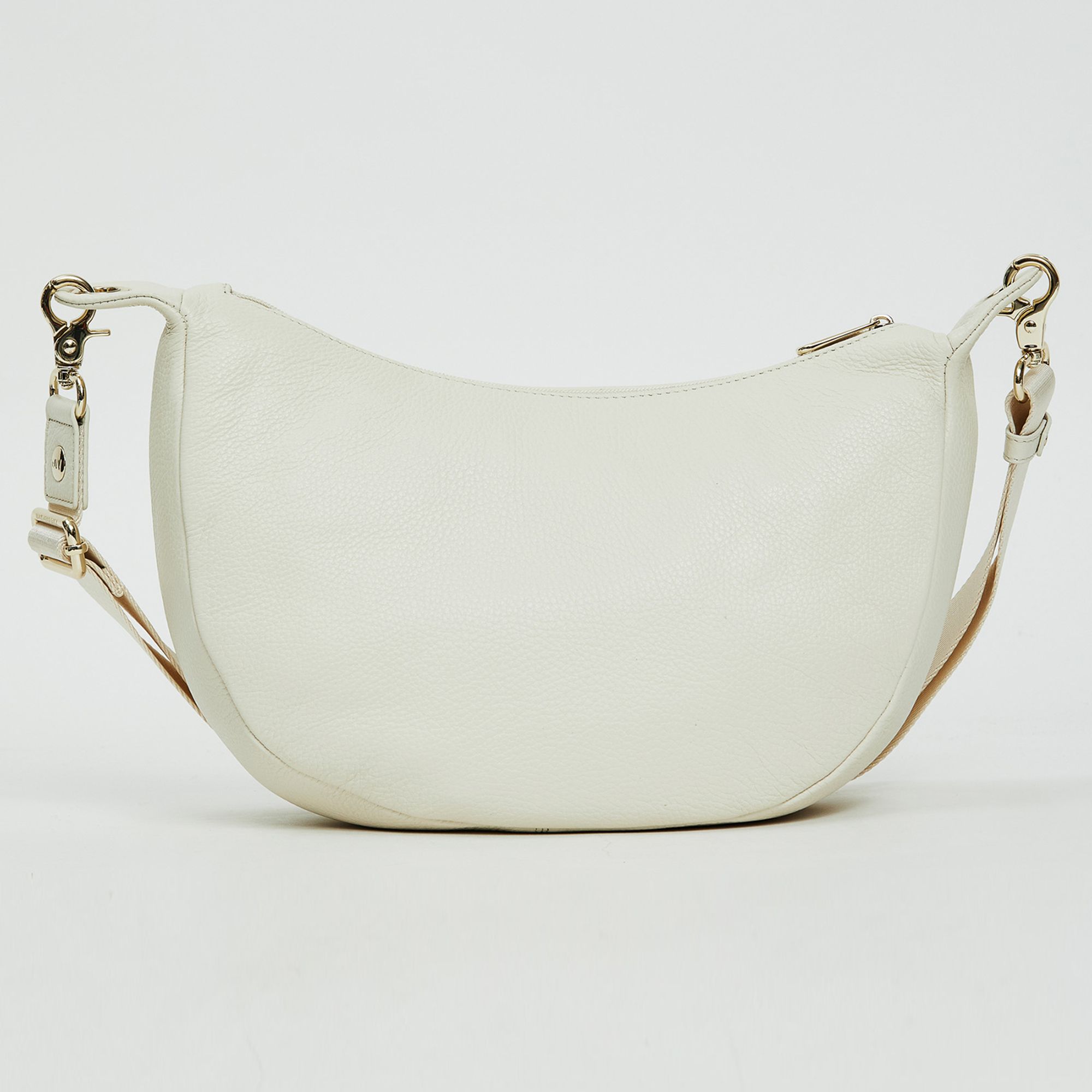 TAS023025_2