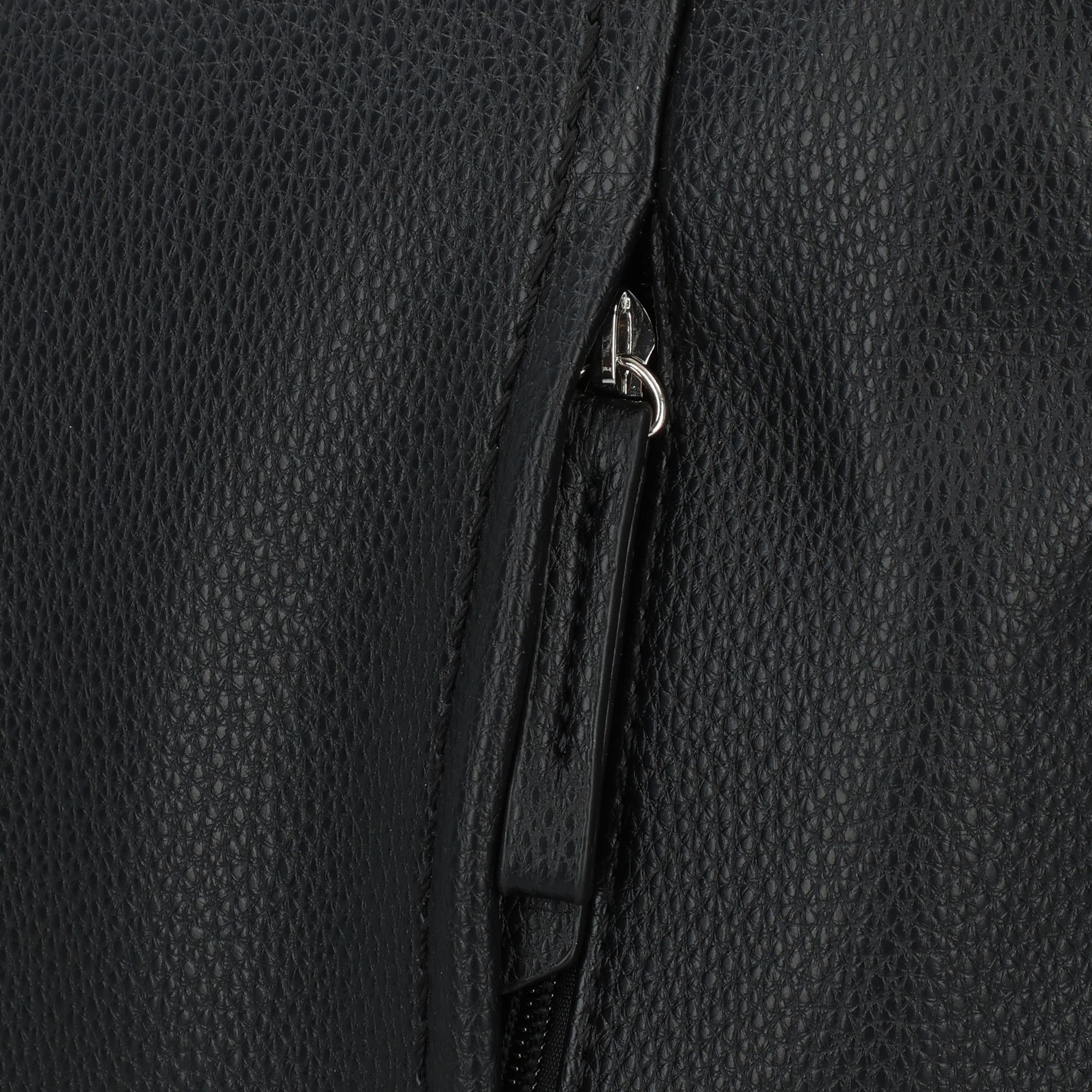 TAS047301_4